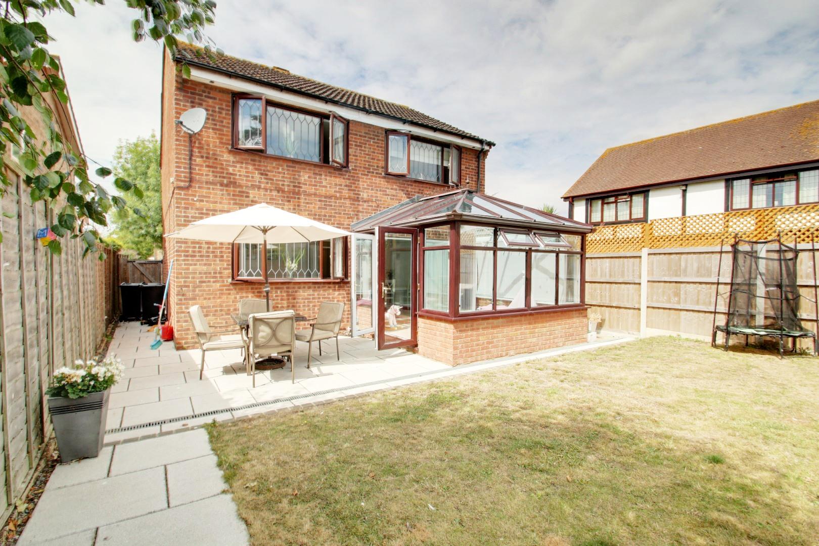 Holland Road, ClactonOnSea Scott Sheen & Partners Ltd